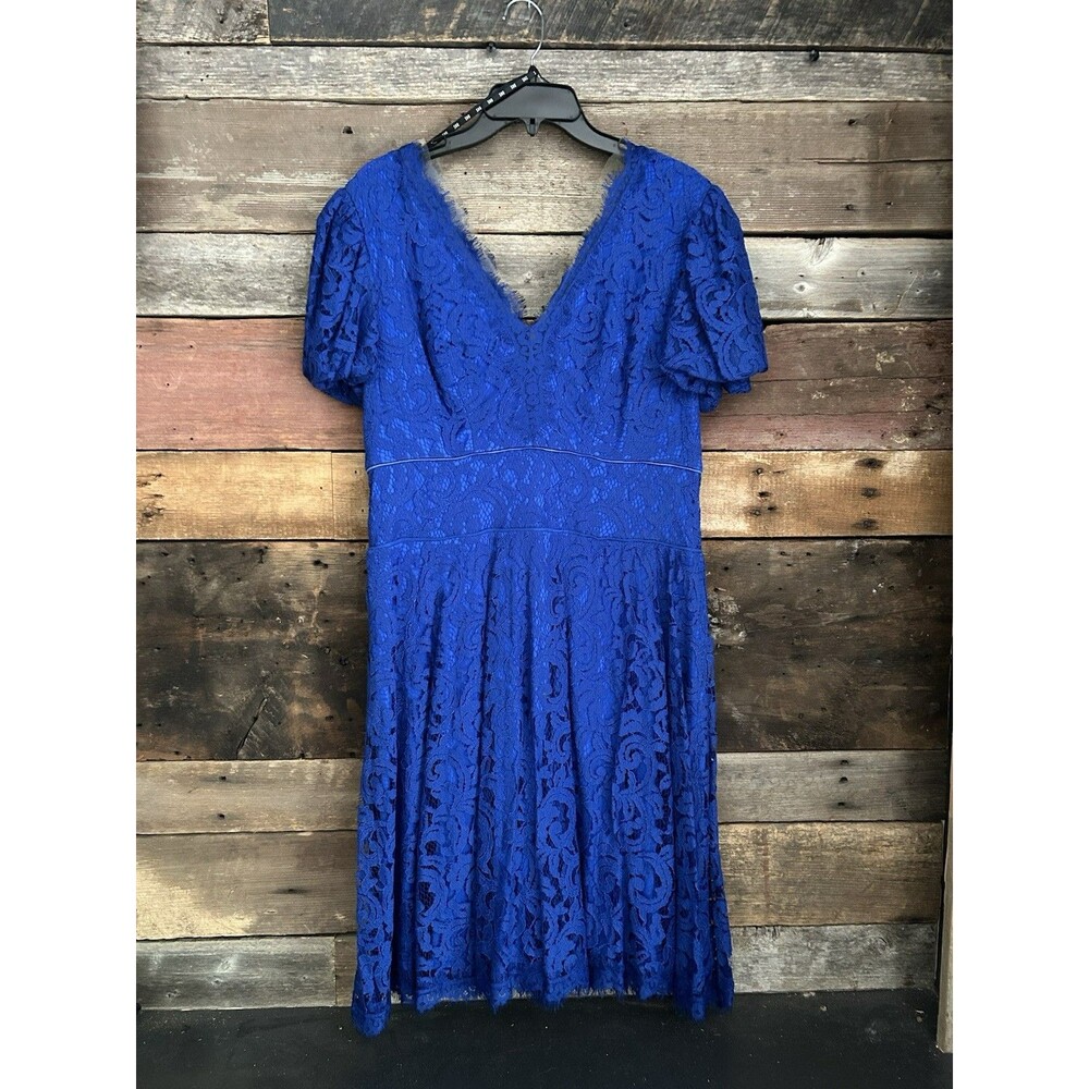 SHO by Tadashi Shoji Britt Puff Sleeves Lace V-Neck Dress size 14
